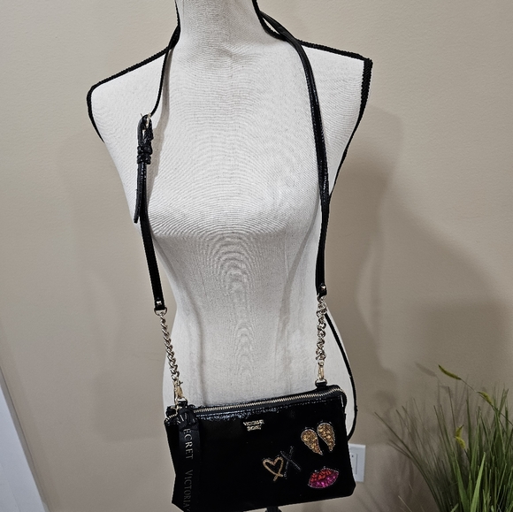 Victoria's secret  patch glam logo crossboddy - Picture 7 of 10